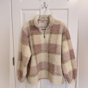 Pink Lily fleece quarter zip pullover. Size medium. Pink, beige, cream plaid.